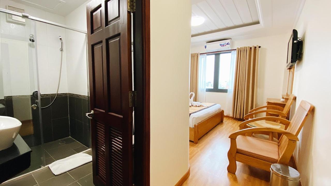 Duc Vuong Saigon Hotel - Cao Thang Хошимін Екстер'єр фото