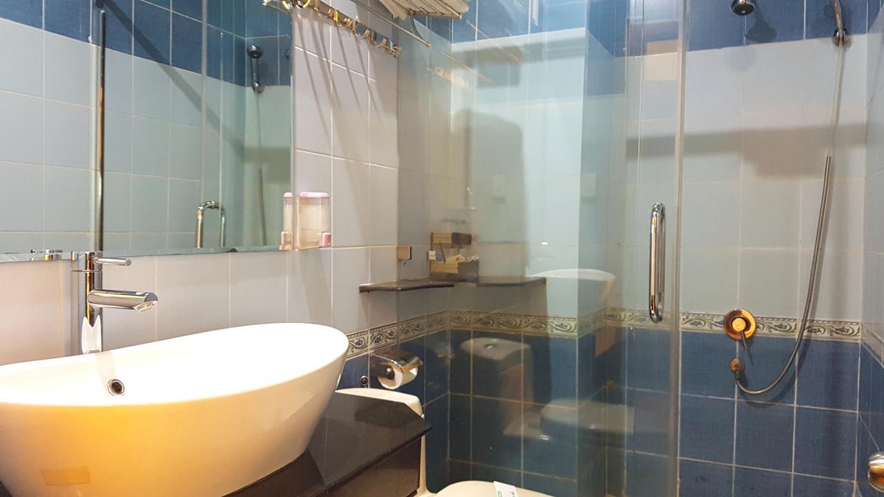 Duc Vuong Saigon Hotel - Cao Thang Хошимін Екстер'єр фото