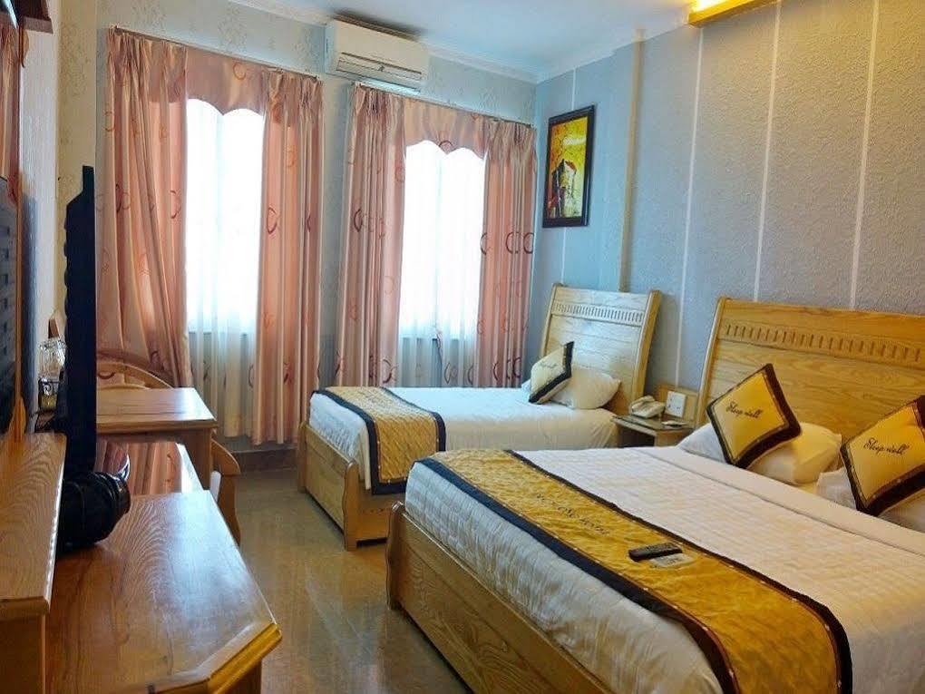 Duc Vuong Saigon Hotel - Cao Thang Хошимін Екстер'єр фото